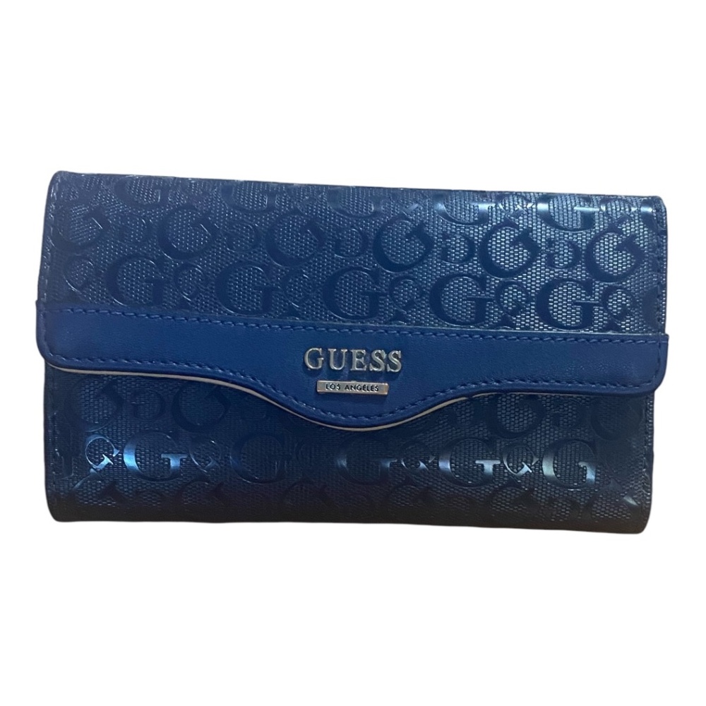 Guess wallet. Blue & cream. NWOT